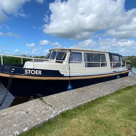 Hotel Boat Stoer - Inclusief Sloep Jutrijp Exterior foto