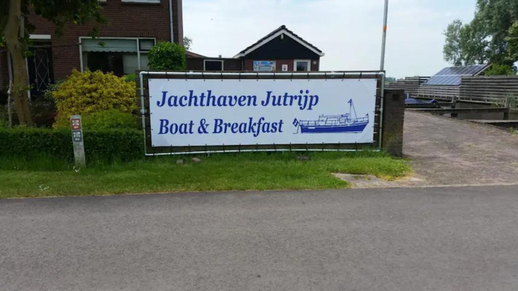 Hotel Boat Stoer - Inclusief Sloep Jutrijp Exterior foto