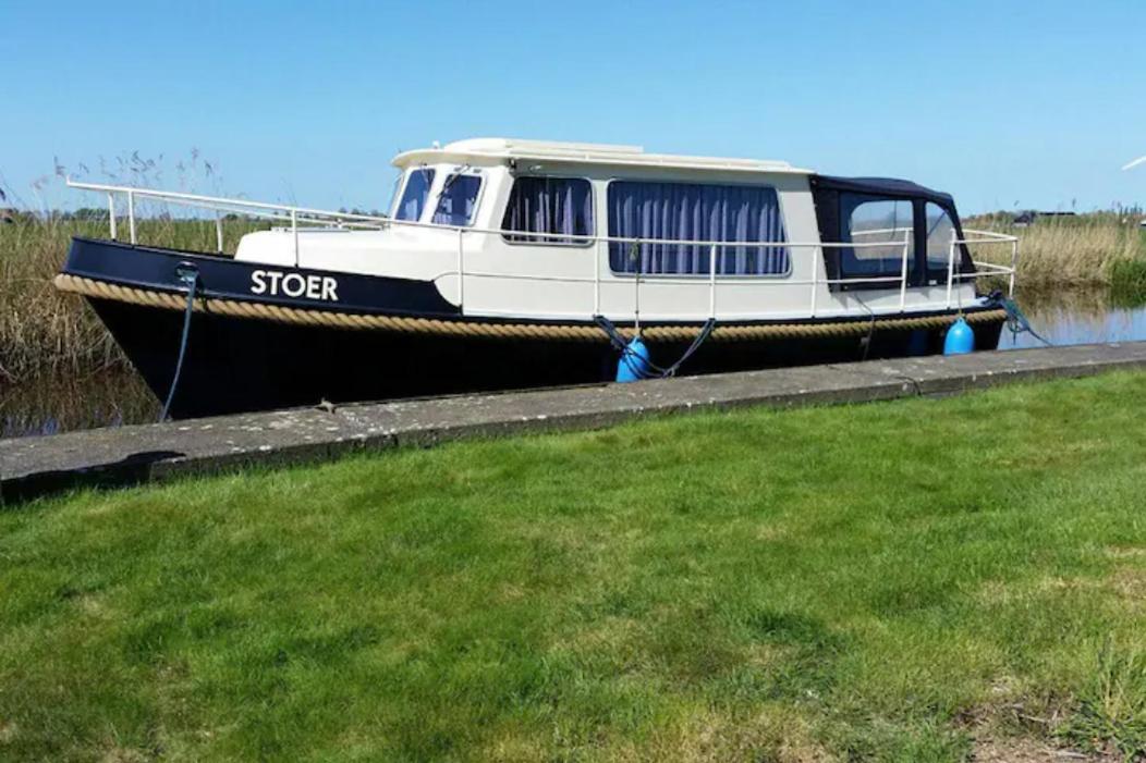 Hotel Boat Stoer - Inclusief Sloep Jutrijp Exterior foto