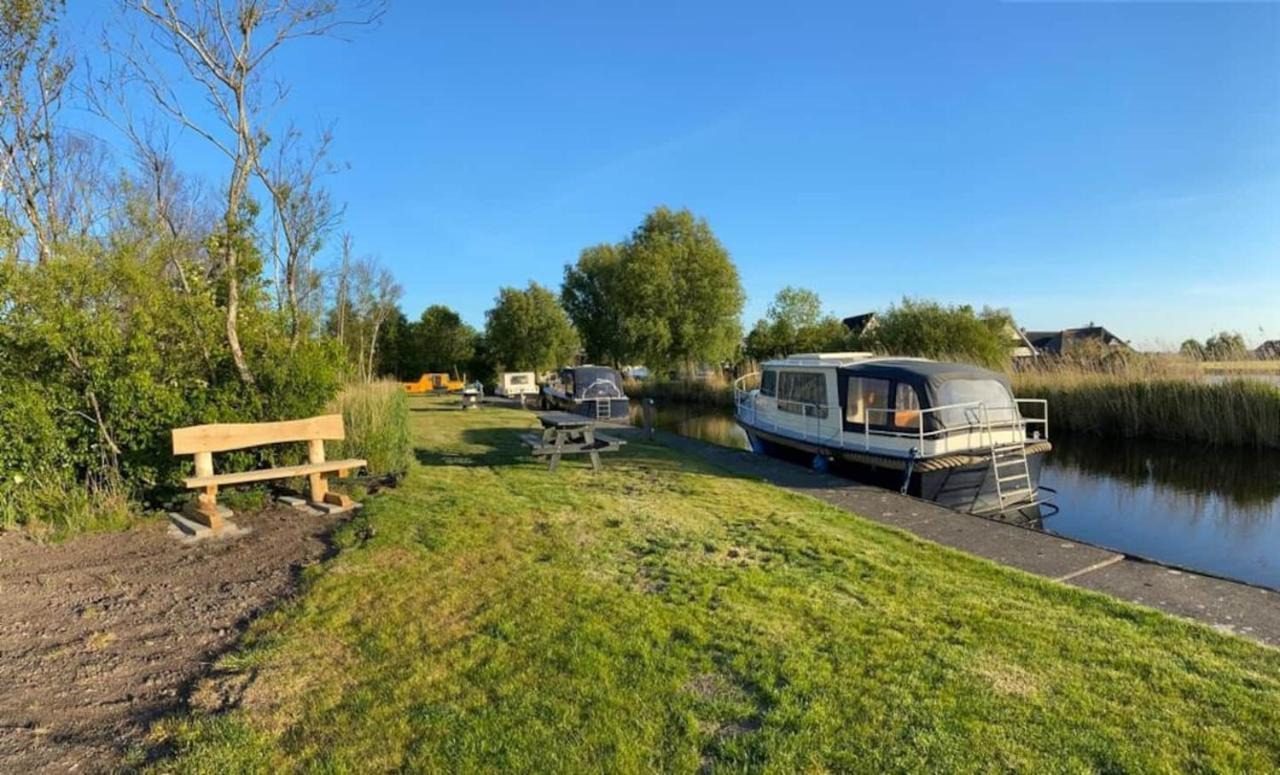 Boat Stoer - Inclusief Sloep Jutrijp Exterior foto