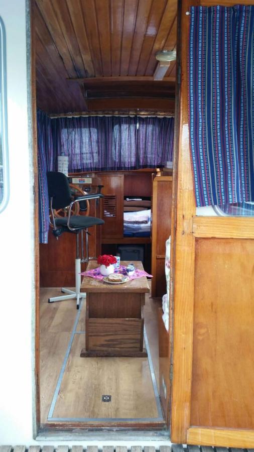 Hotel Boat Stoer - Inclusief Sloep Jutrijp Exterior foto