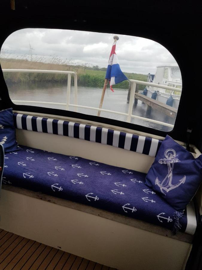 Hotel Boat Stoer - Inclusief Sloep Jutrijp Exterior foto